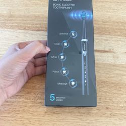Sonic Electric Toothbrush Brand New 