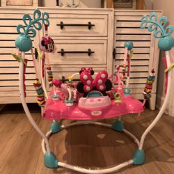 Bright starts Minnie Mouse jumperoo 