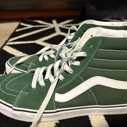 Vans sk8-Hi Men’s Size 12 Green NWOT Never Worn