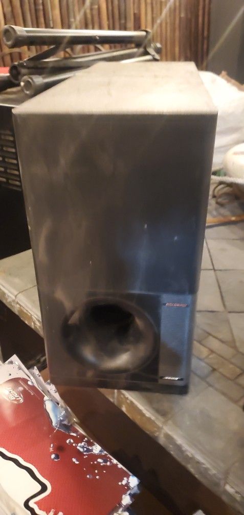 10 Series BOSE SYSTEM NO RECEIVER $$250