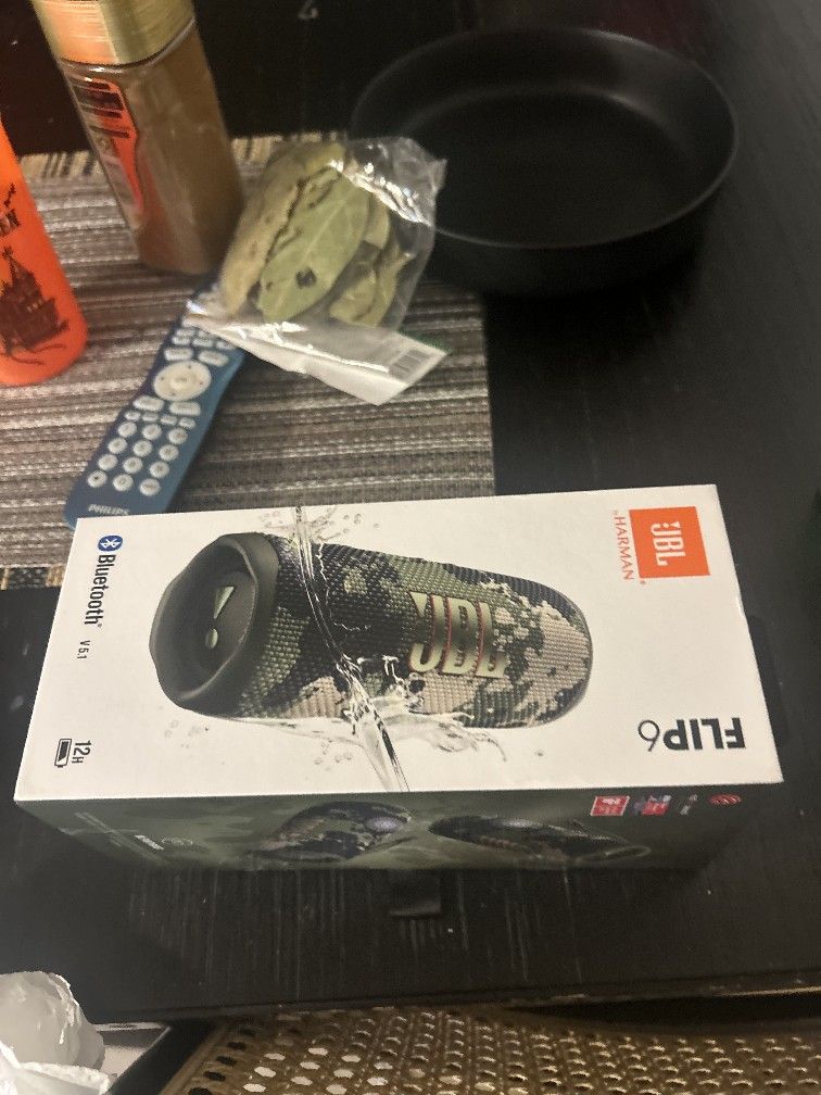 JBL Flip 6