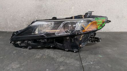 2021-2022-2023-2024 TOYOTA CAMRY LEFT HEADLIGHT OEM USED #10343