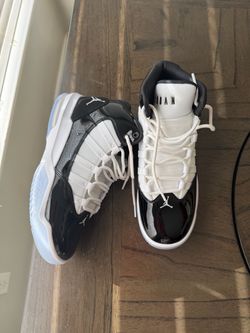 Jordan youth size 7