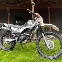 2003 Yamaha XT 225