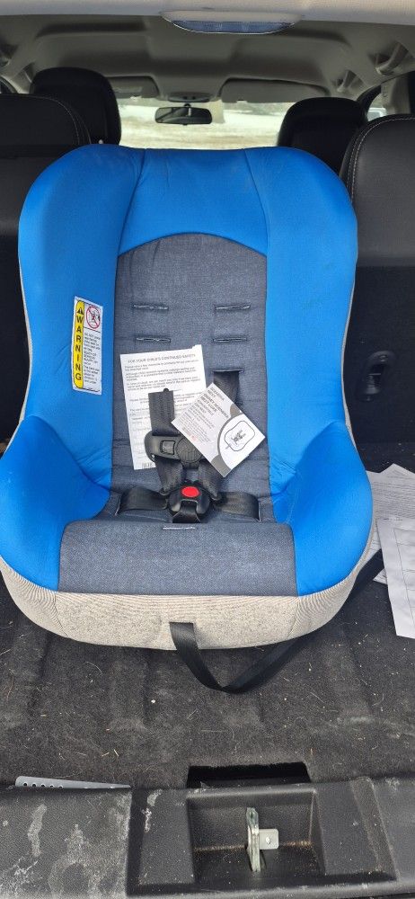 New Carseat