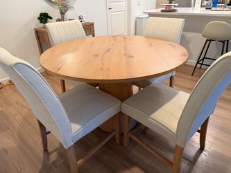 Dining room set