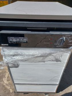Apartment Size dishwasher like New