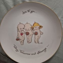 VINTAGE KEWPIE LIMITED EDITION PLATE