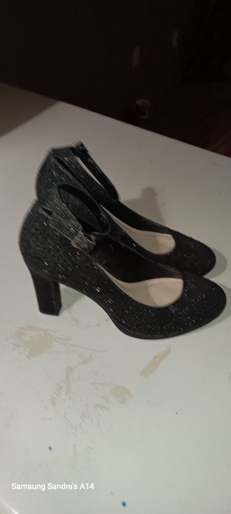 ANDIAMO BLACK HEELS 8.5