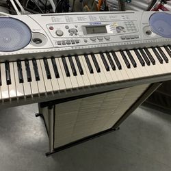 Piano 🎹  With  Base