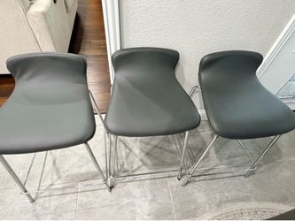 Counter height bar stools -set of 3