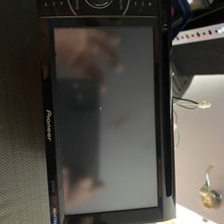 Esterio Pioneer 