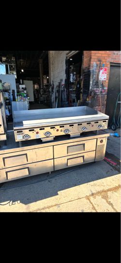 5 ft  Vulcan grill