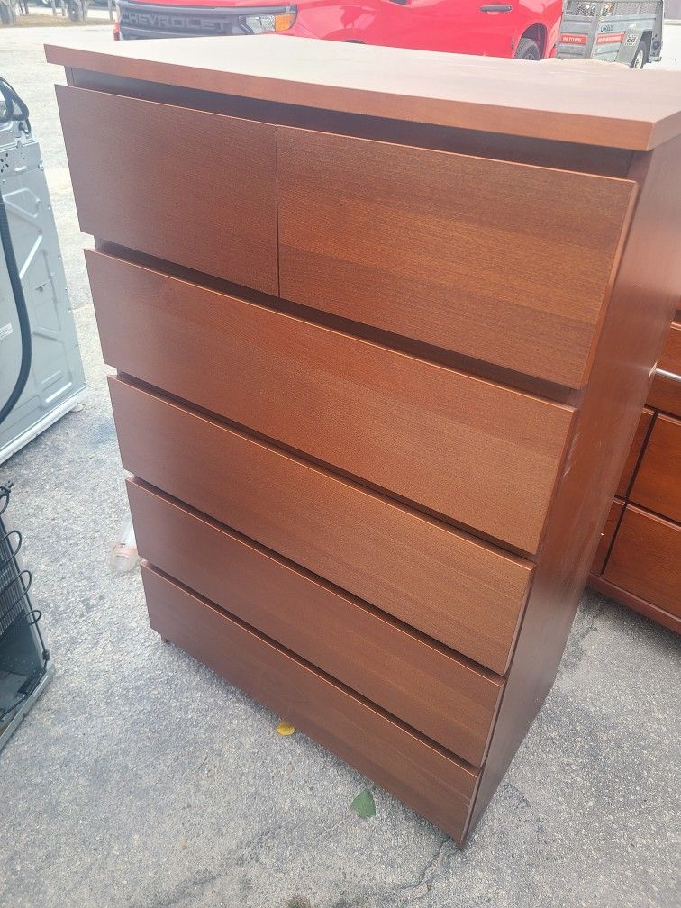 6 Drawer Dresser