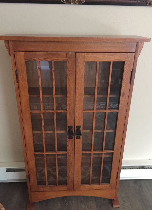 Beautiful Solid Wood Cabinet For Sale In Tacoma Wa Offerup