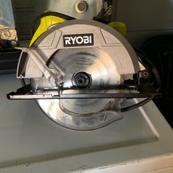 Ryobi Chain Saw 