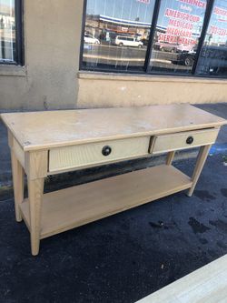 Lane desk