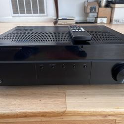 Sherwood AM/FM Stereo Receiver Amp with Phono Stage and Remote