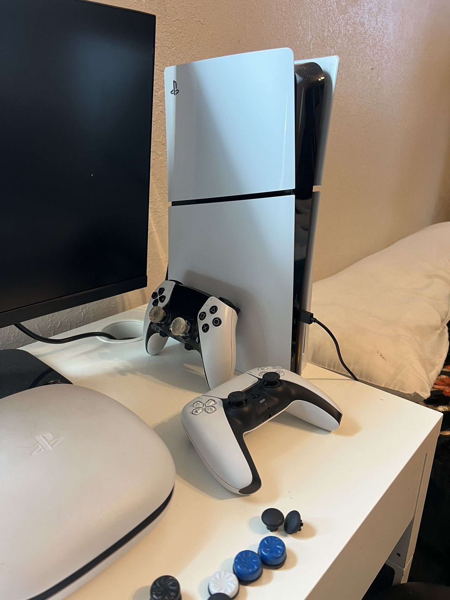 Playstation 5 with Dual Sense Controller 