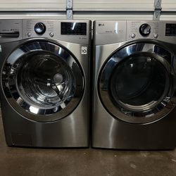 BEAUTIFUL 2022 LG WASHER AND ELECTRIC DRYER SET SUPER CLEAN GREAT CONDITIONS 