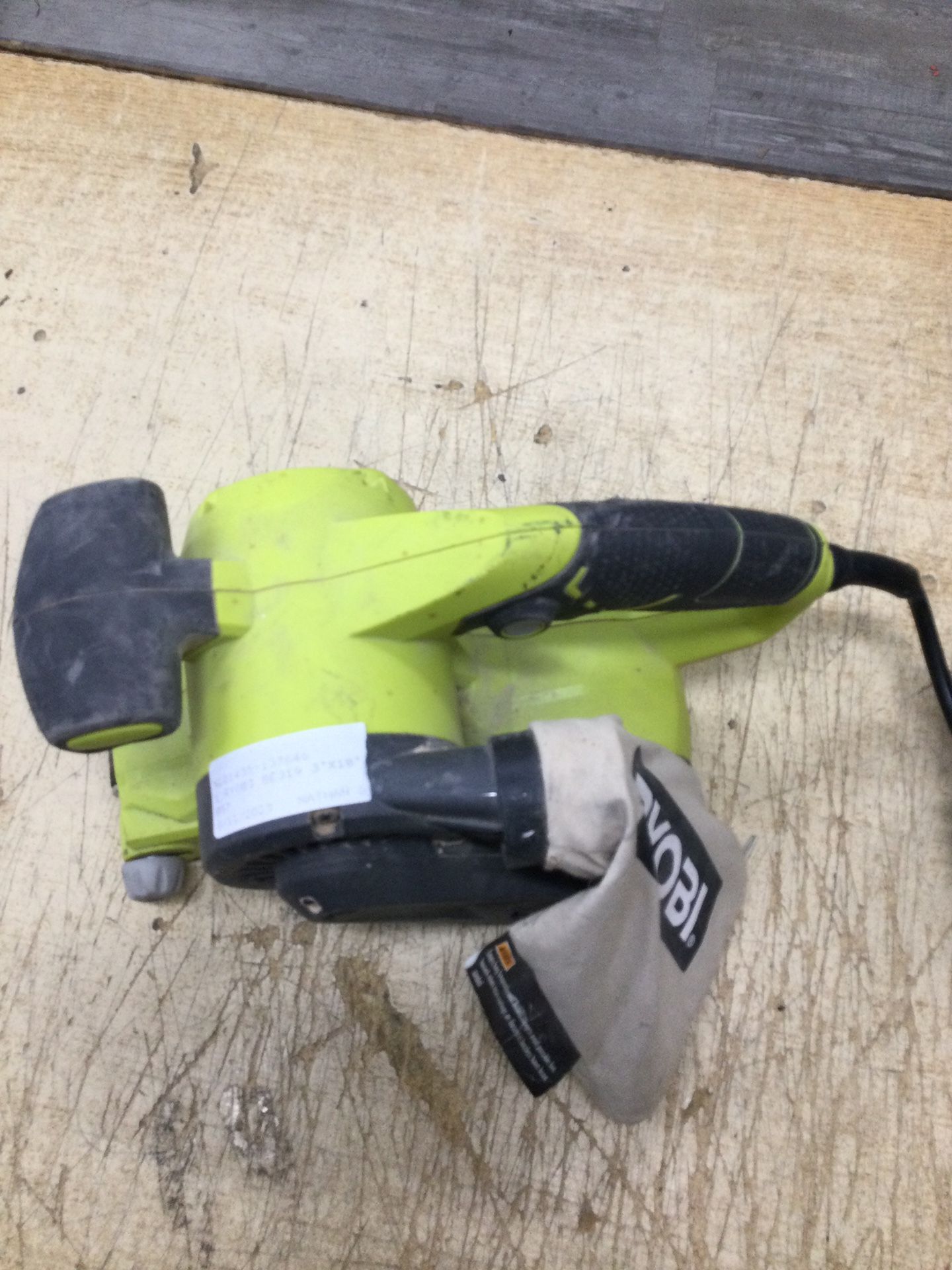 Ryobi ZRBE319 6-Amp 3 in. x 18 in. Belt Sander 