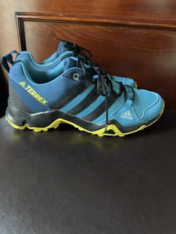 Tenis Adidas