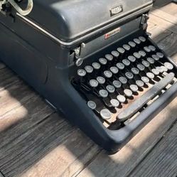 Antique Type Writer