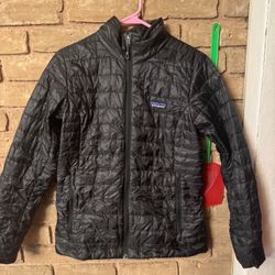 women’s nano puff 