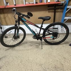 Cannondale Kids 24” Bike, 8 Speed Aluminum Frame