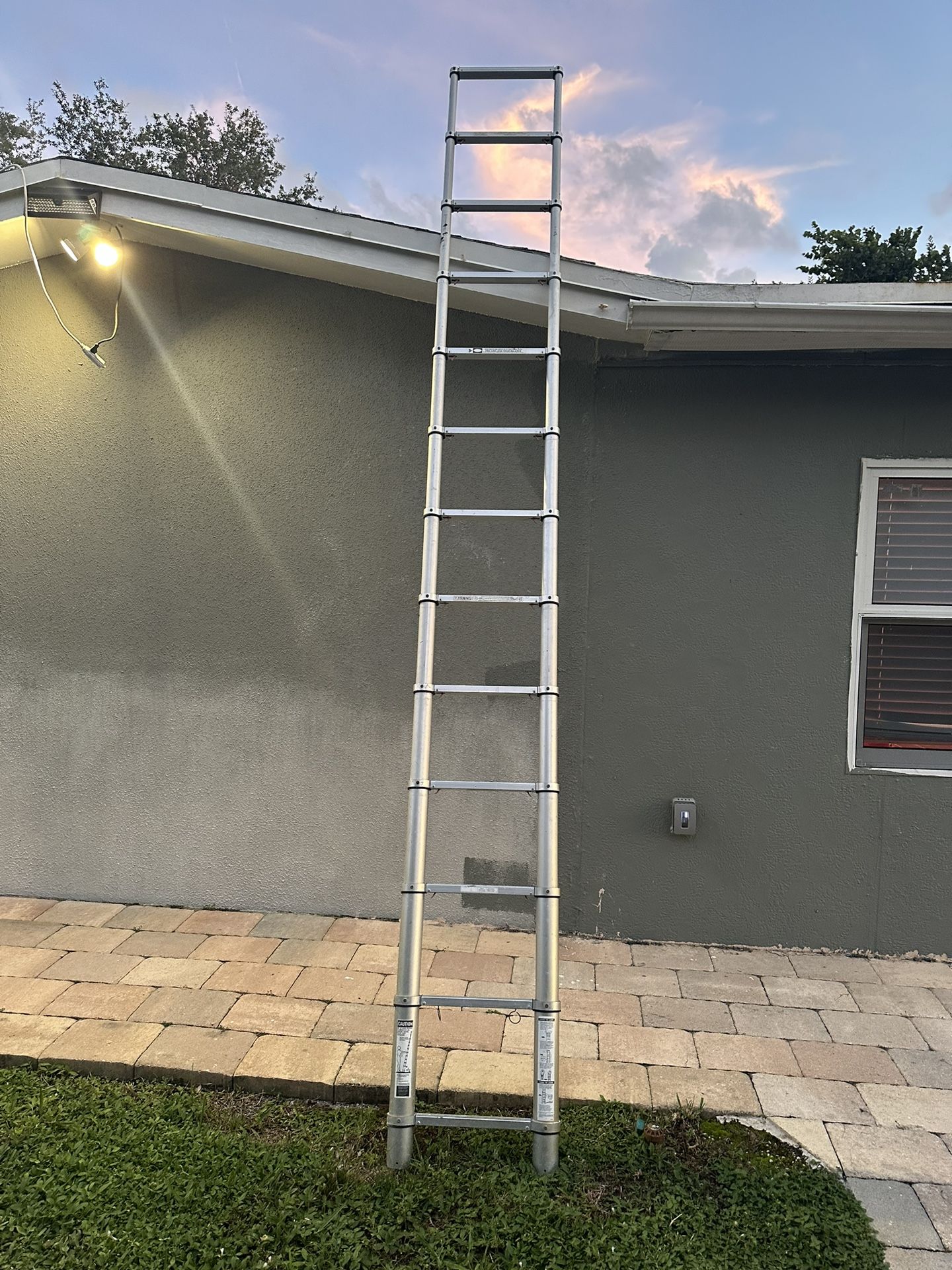 12.5’ Telescoping Ladder