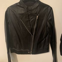 Women Small Black Leather Jacket 