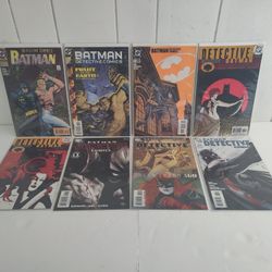 Detective Comics Short Box With KEYS