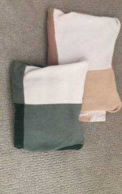 2 Abercrombie & Fitch (11 -12) 