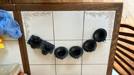 Tweeter Speaker Pairs