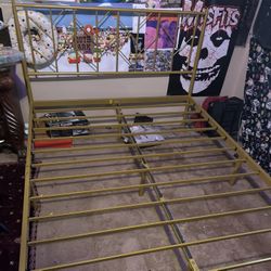 CHEAP Queen Bed Frame 