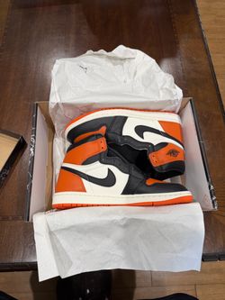 Air Jordan 1 Retro High OG Shattered Backboard