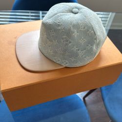 Louis Vuitton Hat 