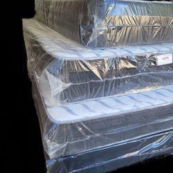 Mattresses King Queen Full Twin
