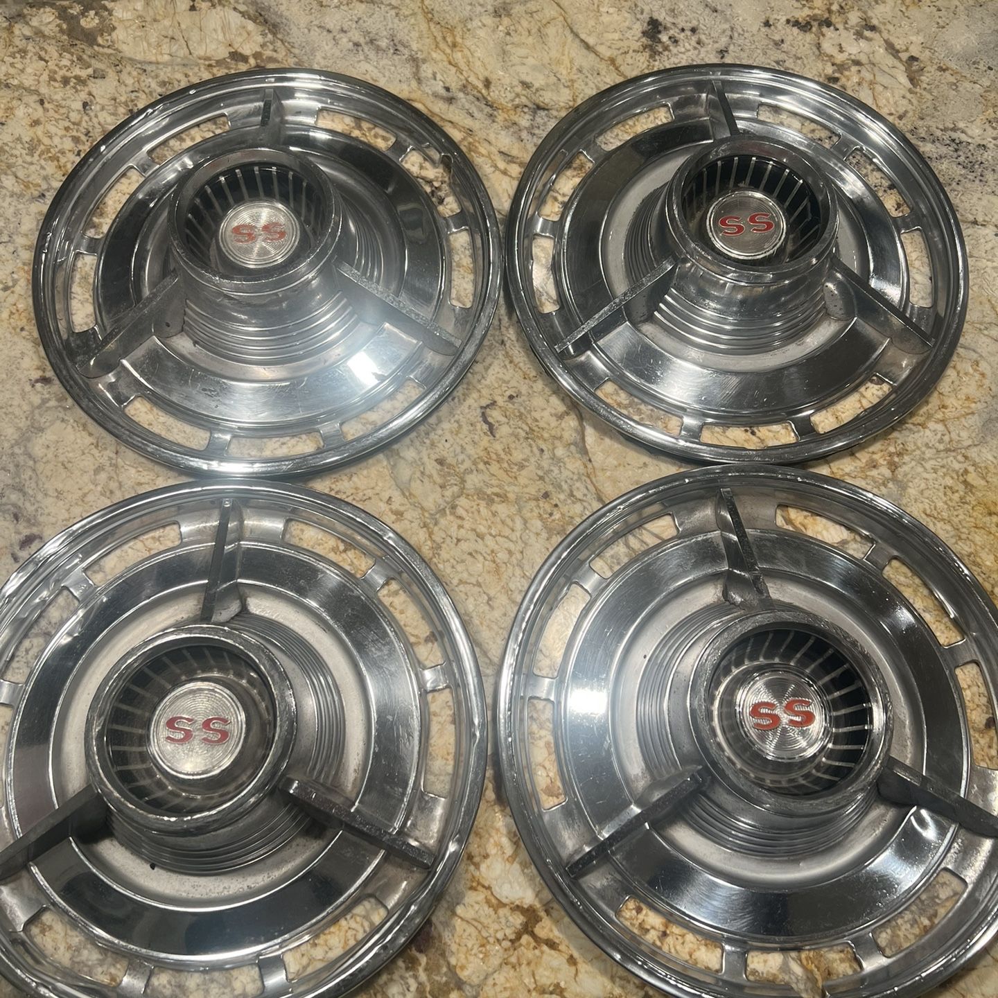 Chevy ss hubcaps online