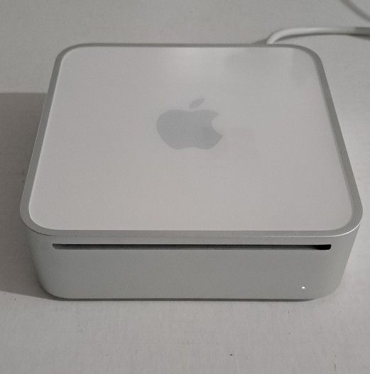 Apple Mac Mini Desktop A1283 2.0/1X1G/120/SD/AP/BT-USA EMC 