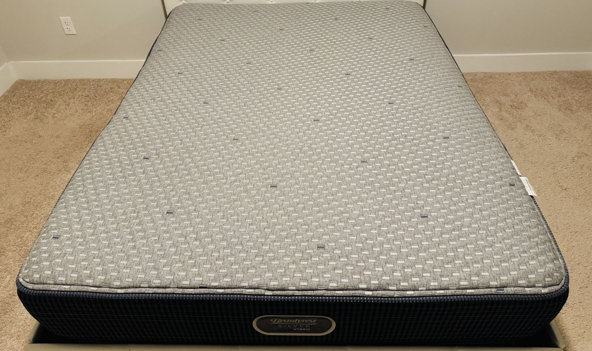 Mattress Beauty Rest Silver Hybrid Queen Size