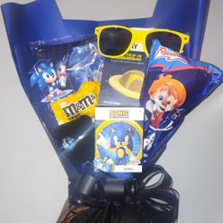 Sonic Graduation Bouquet 