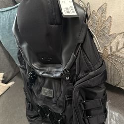 Oakley Kitchen Sink Backpack