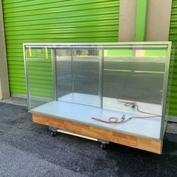 Commercial Glass Display Showcase With Lighting 60” x 20” x 38”