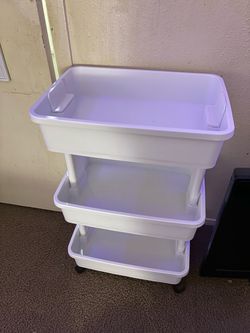Rolling cart