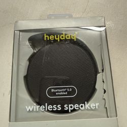 Heyday Round Bluetooth Wireless Speaker