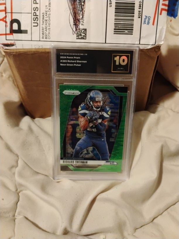 RICHARD SHERMAN NEON GREEN PULSAR GEM MINT GRADED 10 SLAB