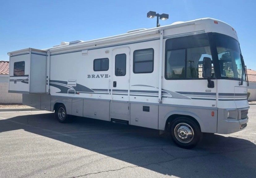 2004 Winnebago