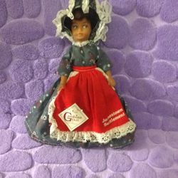 Besty Ross Style Doll From Jamestown  Settlement