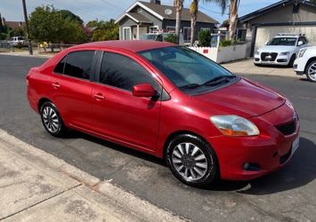 2011 Toyota Yaris